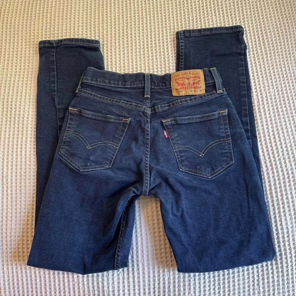 Levi's 511 navy blue jeans